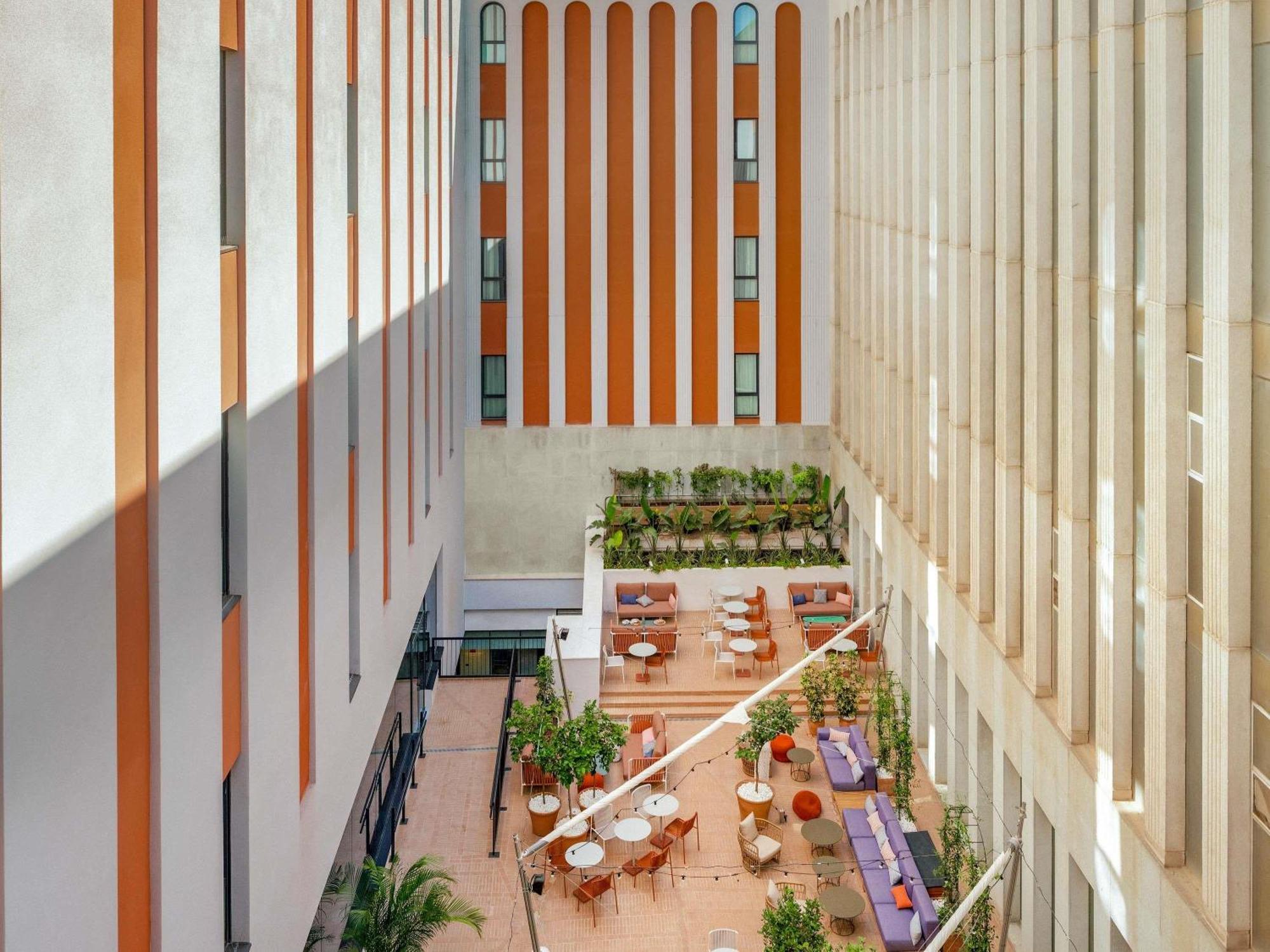 Ibis Styles Sevilla City Santa Justa Exterior foto