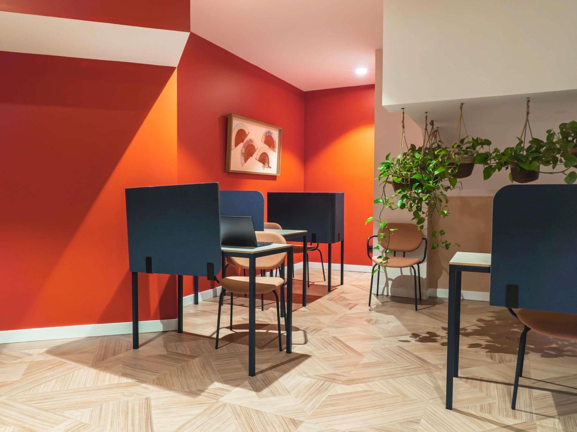 Ibis Styles Sevilla City Santa Justa Exterior foto