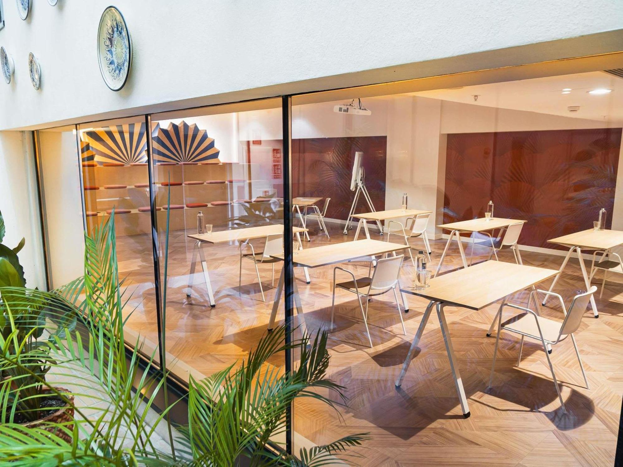 Ibis Styles Sevilla City Santa Justa Exterior foto